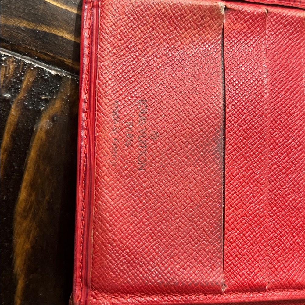 Red Epi Wallet LV red epi bifold wallet Louis Vuitton - Picture 3 of 8